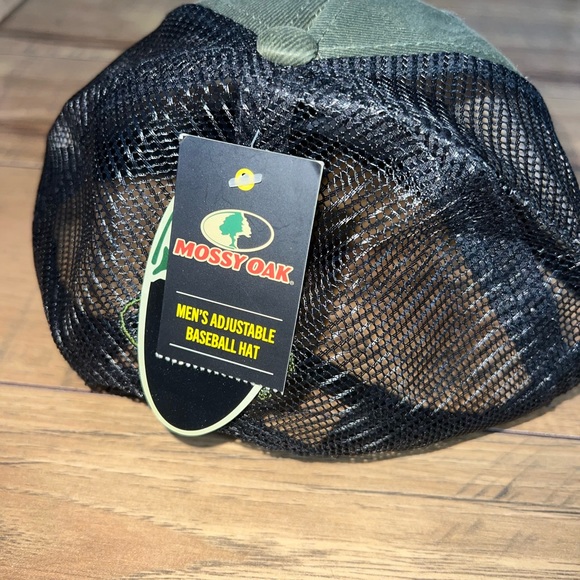 mossy oak hat - Picture 4 of 4